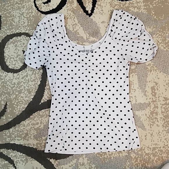 Shirt - Picture 1 of 3